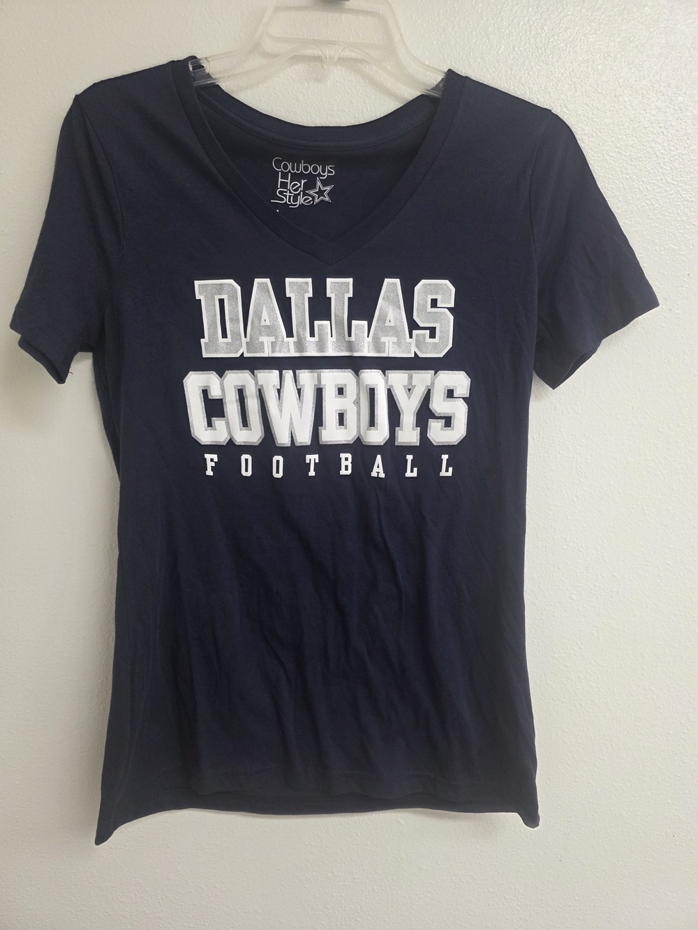 Dallas Cowboys Women's V-Neck Tee - Navy (0431)